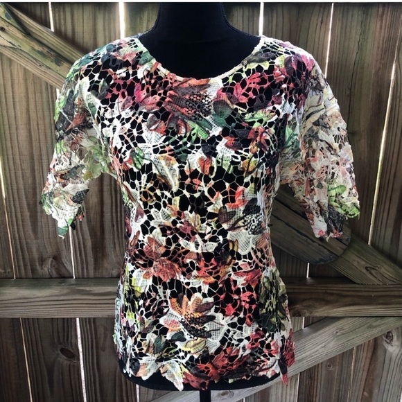 Domenico Vacca Guipure Lace Short Sleeve Blouse Size 02 - Picture 6 of 6